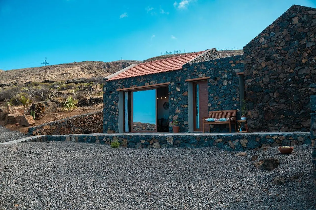La Candia Y El Mar Valverde  Kır Evi Valverde (El Hierro)