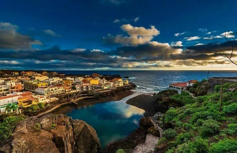 Kır Evi La Candia Y El Mar Valverde
